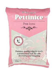 750g Bakels Pettinice fondant icing Pink