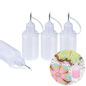 Cake: Mini pour bottles 15ml 4 pack