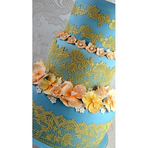 Cake Lace Claire Bowman mat Eternity