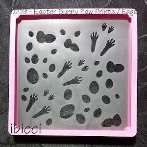 Cake: Easter Bunny paw prints and Eggs stencil by ibicci