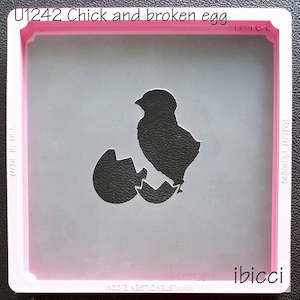 Easter chick and cracked egg stencil by ibicci