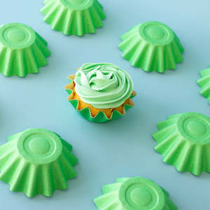 BLOOM BAKING CUPS CUPCAKE PAPERS 24 PACK Pastel Green