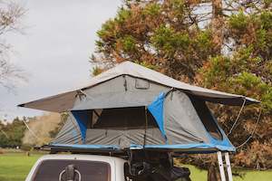 Floor covering: Silverwing SWT80S Soft Rooftop Tent