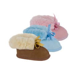 Clothing: Sheepskin Baby Booties