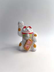 Hariko (papier-maché) Maneki-neko (Cat), made by Furukawa in Kyoto, (White, Large)