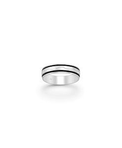 Silver black patterned ring