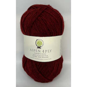 Craft material and supply: Aspen Polwarth 4ply