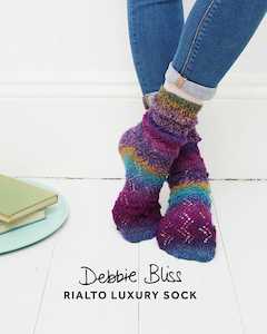 Yarn: DB079 Bobble Lace Socks