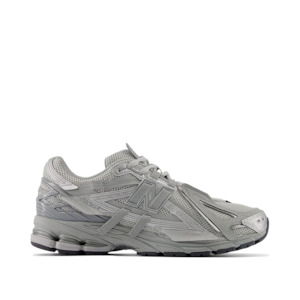 Footwear: 1906A - Concrete Silver