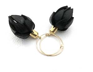 Odi Boutique Jewellery: Black -Wild Flower Earings