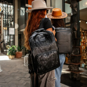 Accessories: L.EYES BACK PACK