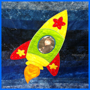 arrow_circle_down Large Rocket Applique