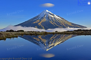 Taranaki Reflected In Pouakai Tarn-6