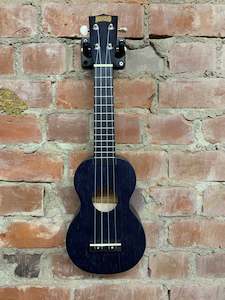 Soprano Size: Mahalo Matt Finish Black Soprano Uke