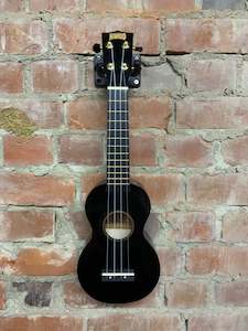 Mahalo Gloss Black Soprano Uke