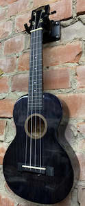 Mahalo High Gloss Black Concert Uke