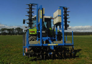 4 Metre Heavy Duty Aerator – Hydraulic Folding & Quick Set Adjustment