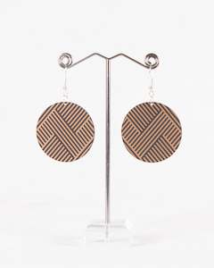 Sonz Earings: Mana Round Copper Metallic