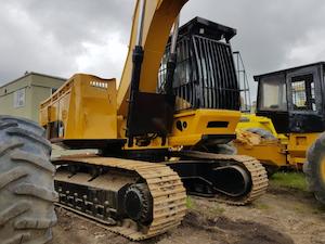 Industrial machinery or equipment wholesaling: Caterpillar 330C L Processor Excavator