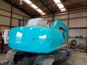 Industrial machinery or equipment wholesaling: Kobelco SK100 Excavator