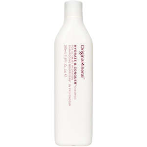 Hairdressing: O&M Hydrate & Conquer Shampoo 350ml