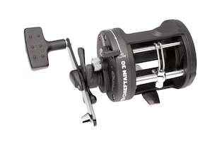 Sporting equipment: FLADEN - REEL CHIEFTAIN 30 LEVELWIND WITH LINE