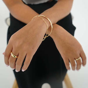 Frontpage: Nala Paperclip Bracelet