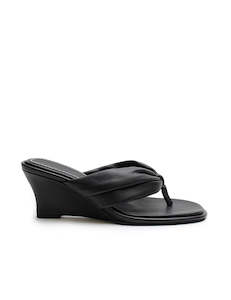 Wynn Wedge - Black