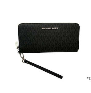 Michael Kors Jet Set Large Travel Continental Leather Wallet (Black)