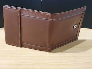 Leather clothing: Mens Leather Wallet W1228T