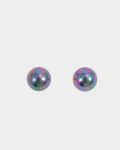 New Arrivals 1: Kiwicraft  Pearl Studs Black