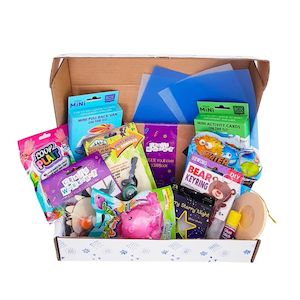 Activity & Toy Box - age 6+ (12 Kits)