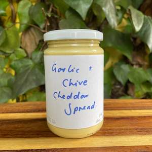 Garlic and Chive Cheddar Spread