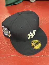 Sporting equipment: 60359527 FITTED NEW YORK