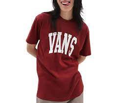 Sporting equipment: VANS VARSITY SS TEE VN0003BBQS