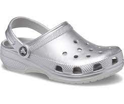 Sporting equipment: 209196-0P1 CROCS KIDS SILVER