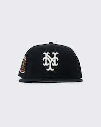 Sporting equipment: 60359504 NE NEW YORK METS