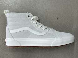 5HZYQC5.WHT VANS SK8 HI MTE