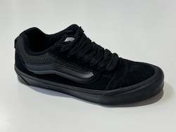 009qcbka.bbk Vans Knu Skool Blk/blk