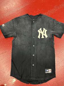 Sporting equipment: *MNN REP JERSEY NY NY0338