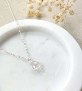 Rise Rose Quartz Necklace Silver