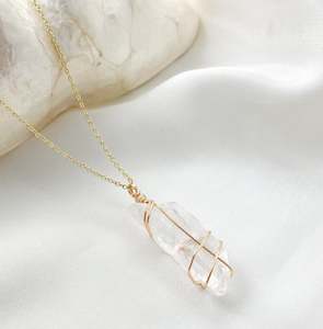 Clear Quartz Gold