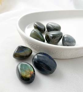 Tumblestones: Labradorite Tumble