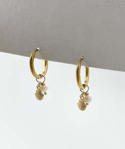 Lumiere Collection: Lumiére Shell + Pearl Earrings Petite