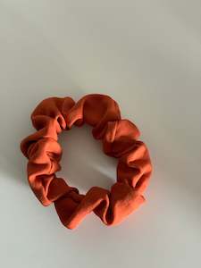 Clothing accessory: Mini scrunchie / Rust