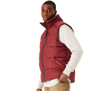 Clothing: Garcia Men's Vest