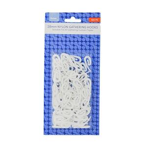 Haberdashery: Formr Nylon Gathering Hooks, 28mm White- 100pk