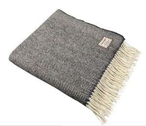 Cashmere Lambswool Herringbone Throw Oxford White