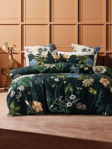 Household linen wholesaling: Marguerite Duvet Cover Set