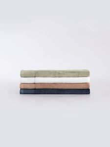 Household linen wholesaling: Aria Bath Mat